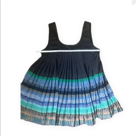 Anthropologie Deletta black pleated top Size XS - Picture 3 of 7